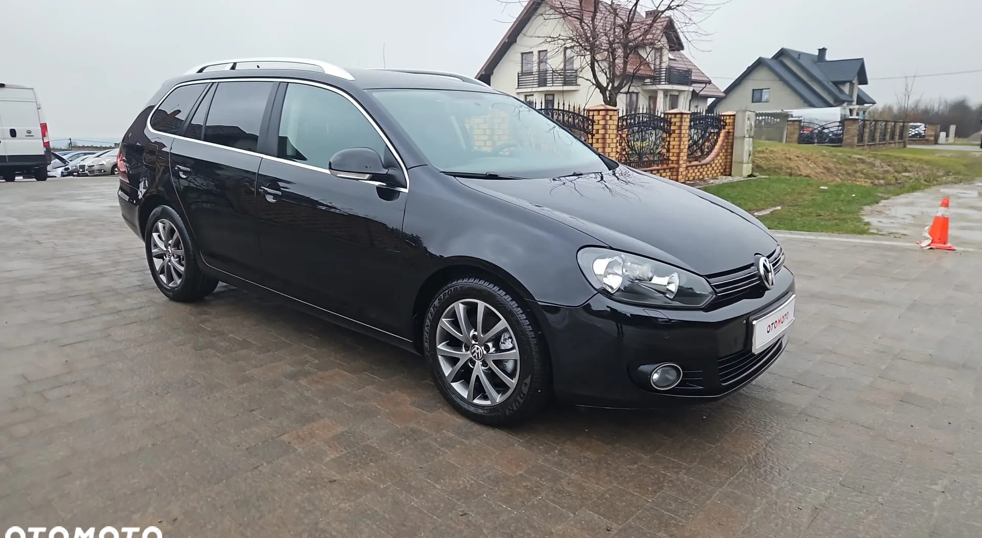 Volkswagen Golf cena 23900 przebieg: 179000, rok produkcji 2010 z Murowana Goślina małe 211